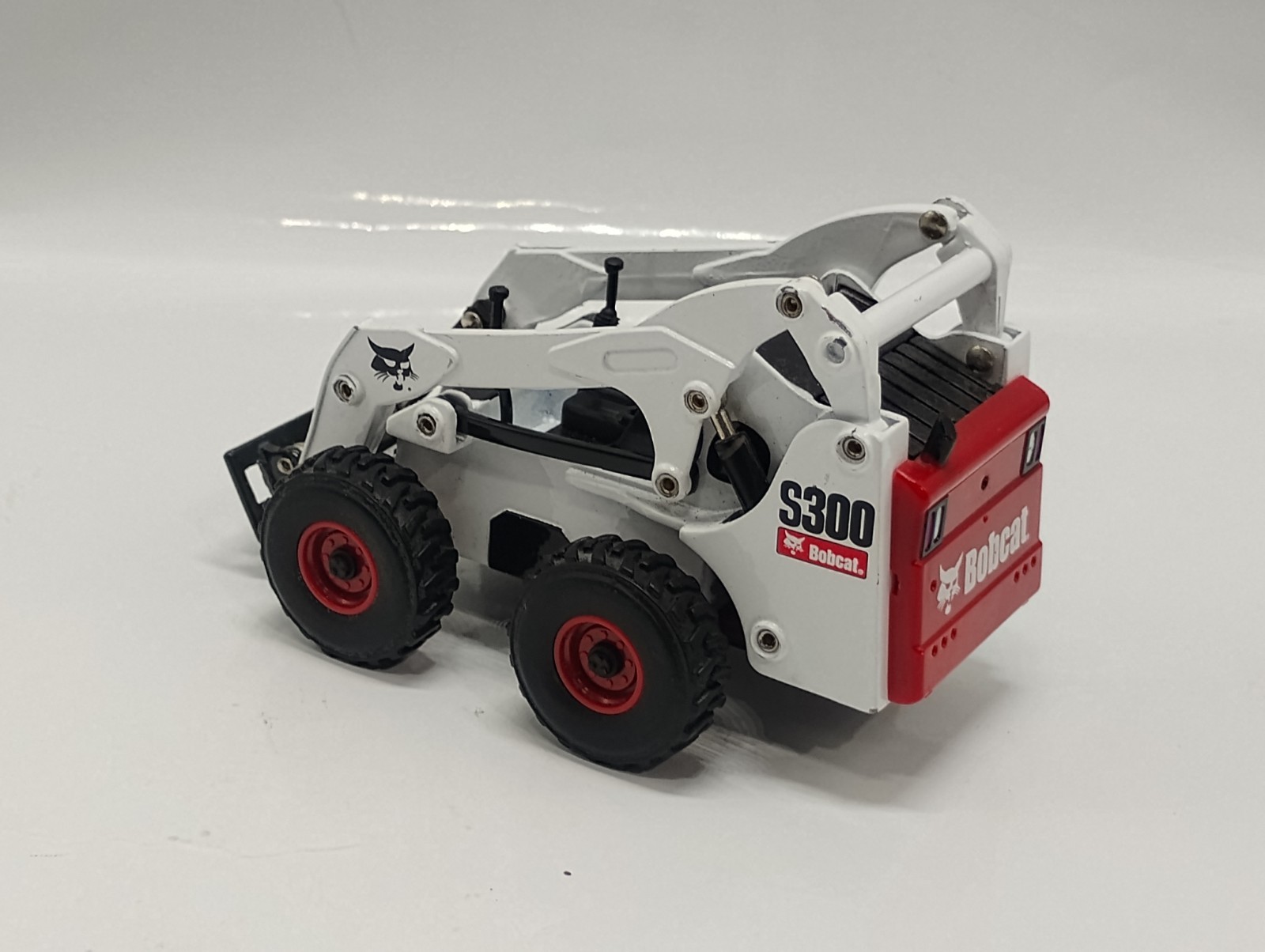 Britains 1:32 Scale S300 Bobcat Missing Cage FOR PARTS OR REPAIR