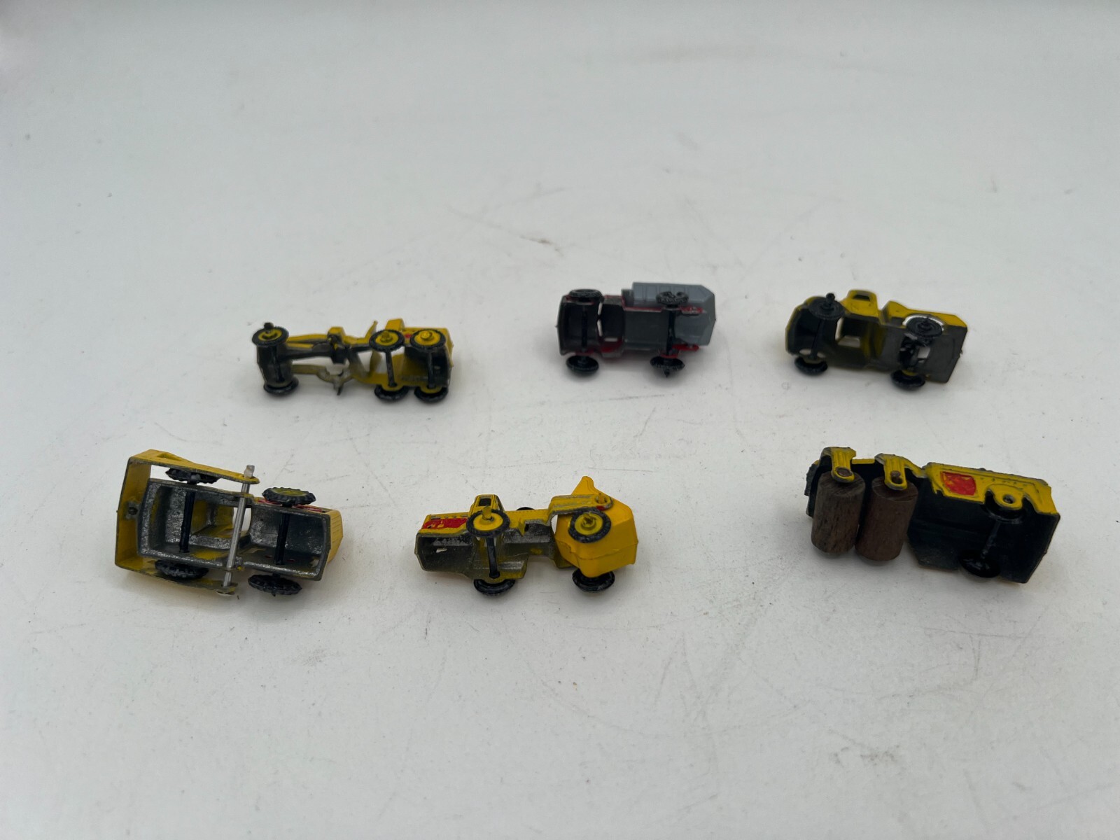 6 Vintage Diecast Road Work Toys Bull Dozer Tow Truck Grater Roller / Japan