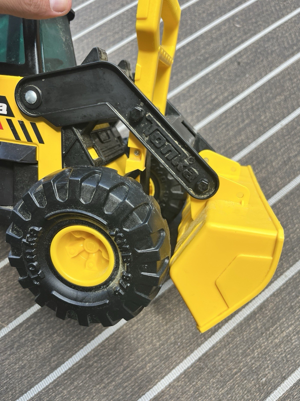Tonka Steel Classics Front Loader 952 Steel Construction Vehicle Toy