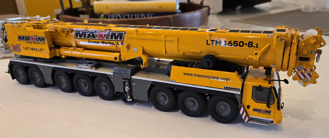 1/50 Custom Liebherr LTM 1650 Mobile Crane – IN MAXIM LIVERY – FREE SHIPPING
