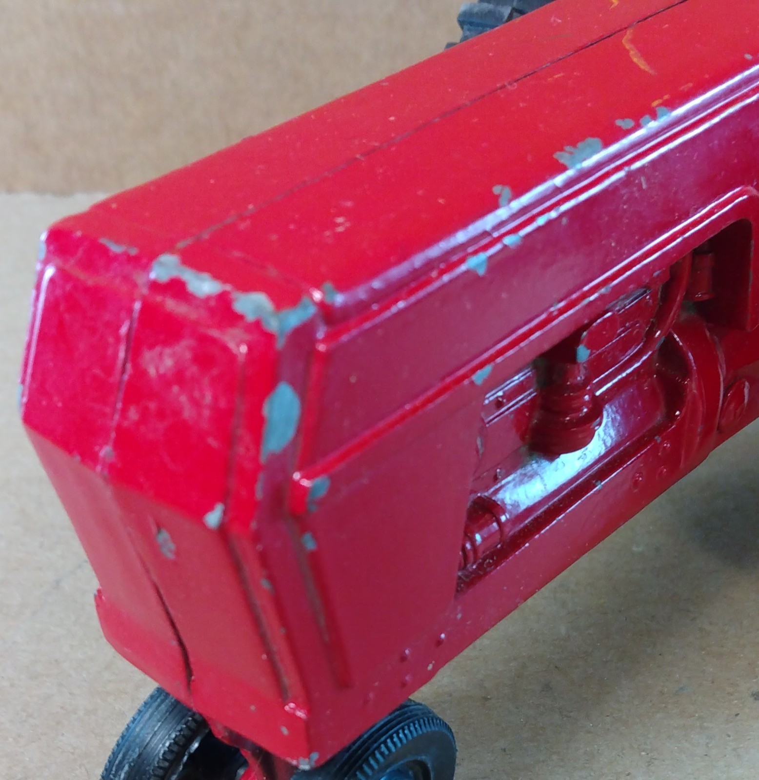 7″ Diecast Aluminum Red Tractor No. A9897 SLIK TOY by Armor Industries