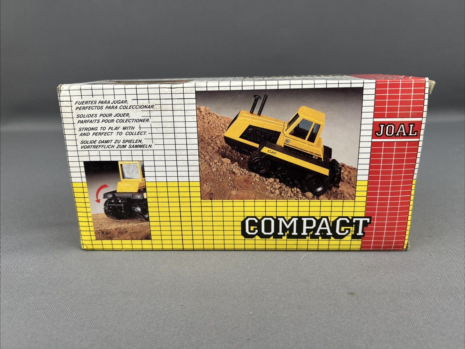 Joal Compact 1/50 Scale Cat Challenger 65 Track-Type Tractor #233 NIB