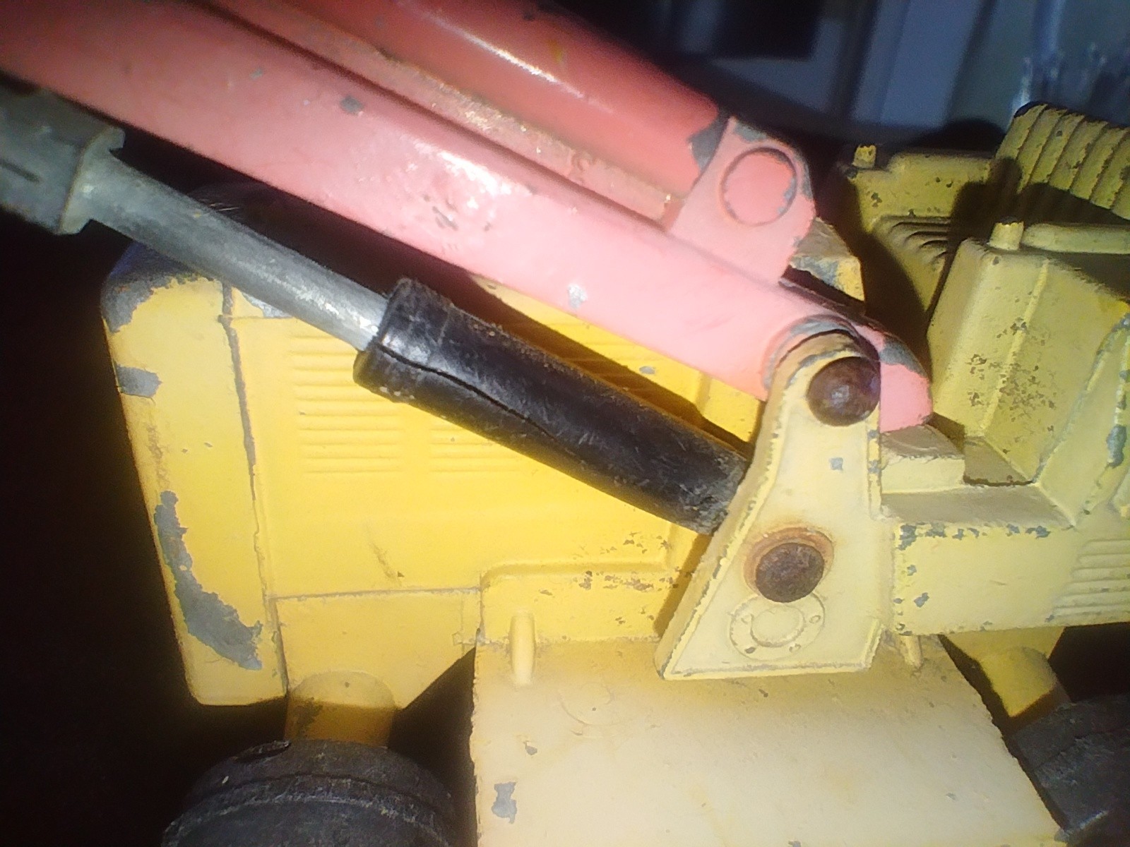 Matchbox King Size Caterpillar Excavator Yellow/Orange Diecast 1970