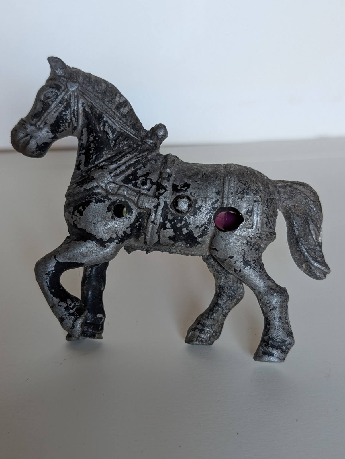 Vintage Cast Iron Toy Horse Figurine – 4″ Draught Horse Replacement Part – Wagon