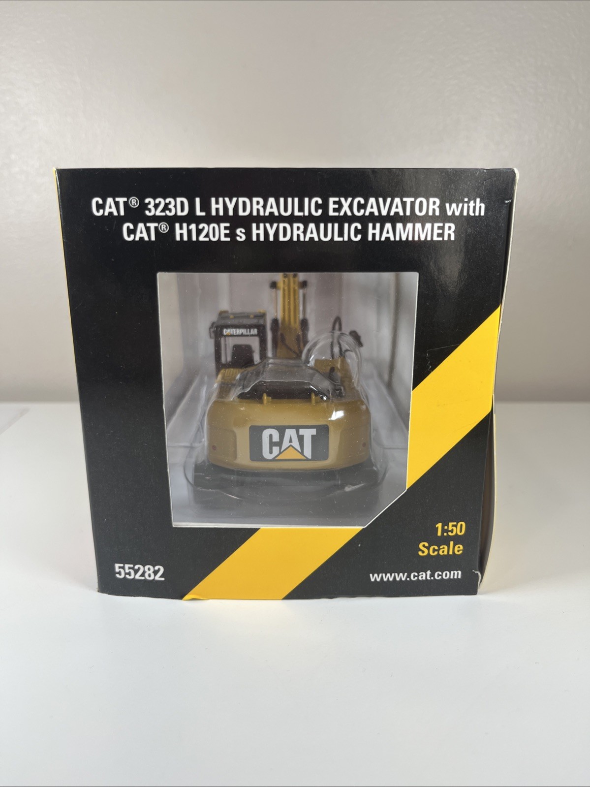 NORSCOT 55282 CAT 323D L HYDRAULIC EXCAVATOR W/CAT H120E HAMMER 1:50 55282