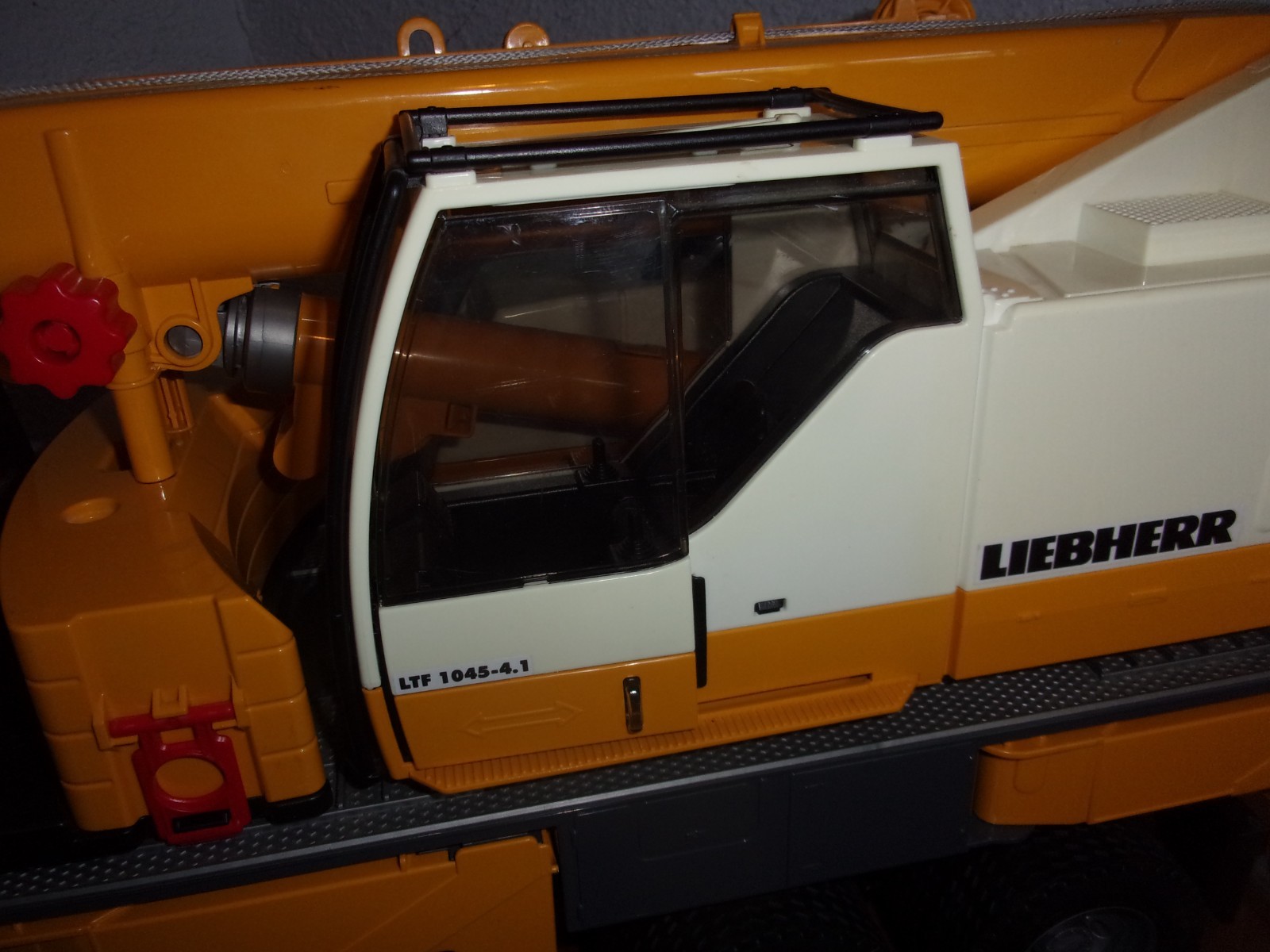 Bruder Mack Granite Liebherr Crane Truck 1/16 scale Mint 100% complete