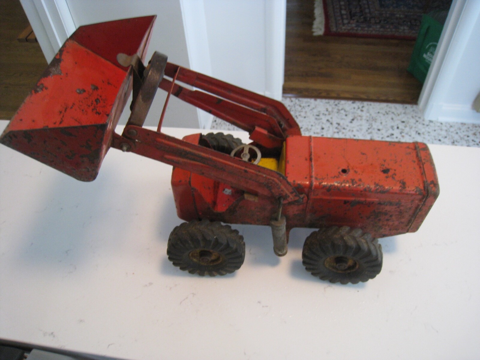 Vintage NYLINT Red Pressed Steel HOUGH Payloader Front End Loader Tractor Toy