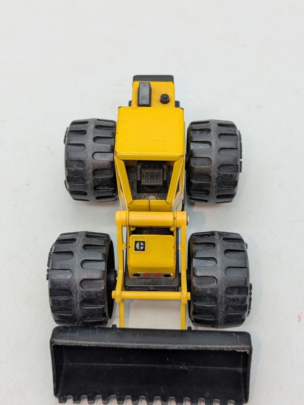 VTG 1986 Remco Caterpillar Front Loader Bucket Yellow and Black Tractor Truck
