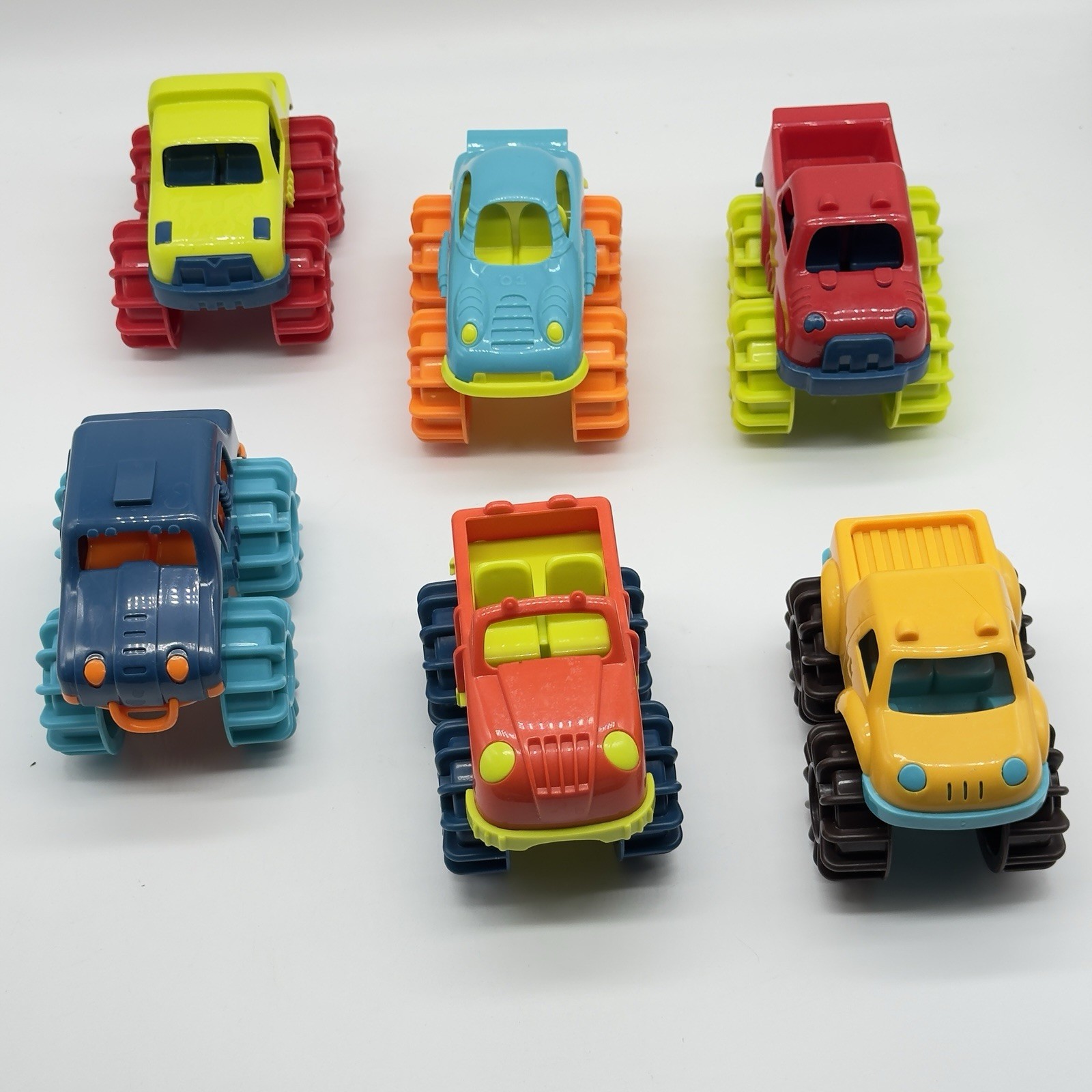B. toys by Battat 4″ Toy Cars – Water & Sand Vehicles, Beach Playset for Kids 6