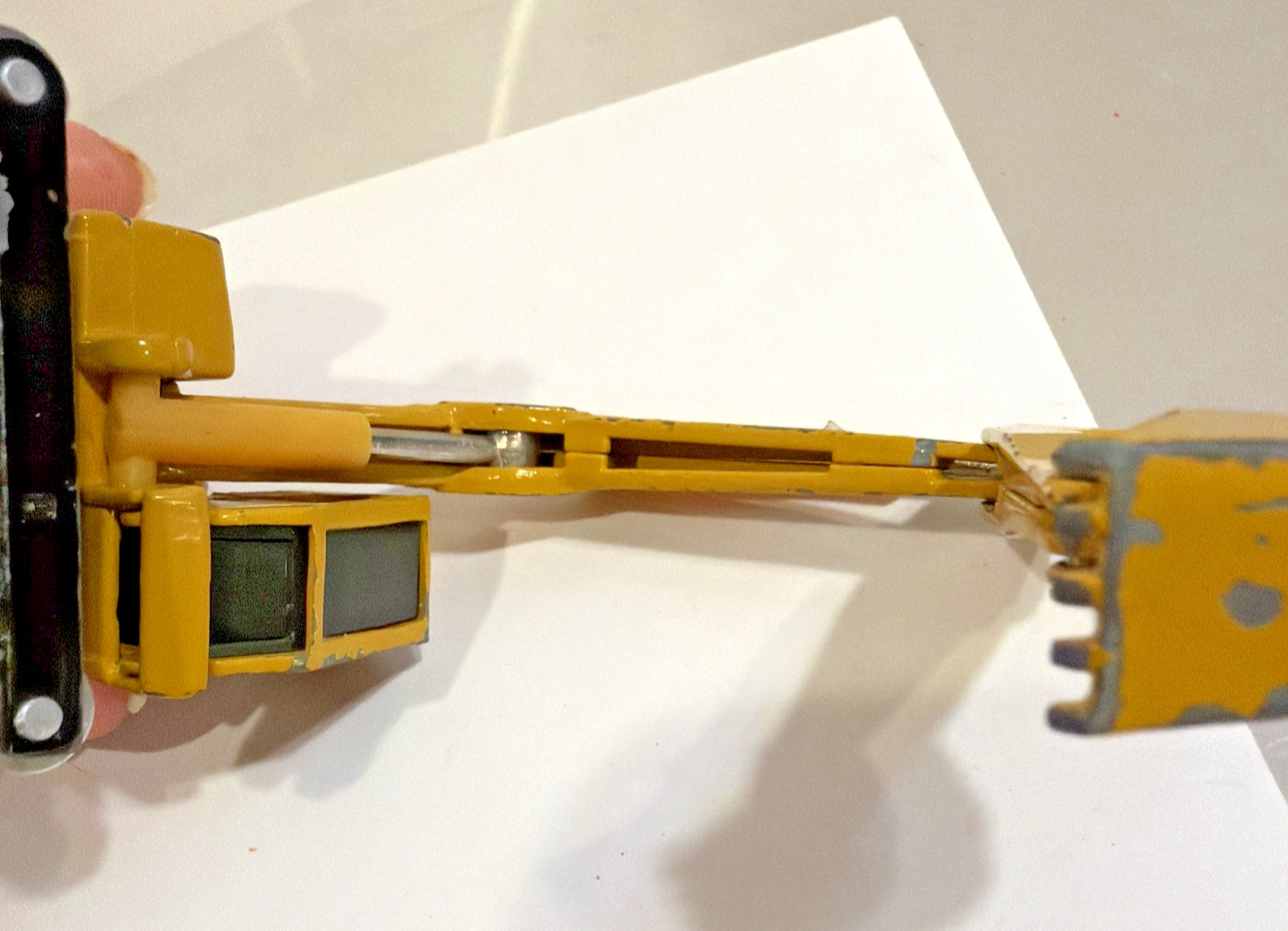 Ertl 1:64 Scale John Deere 690DLC Excavator No Tracks Construction Equipment