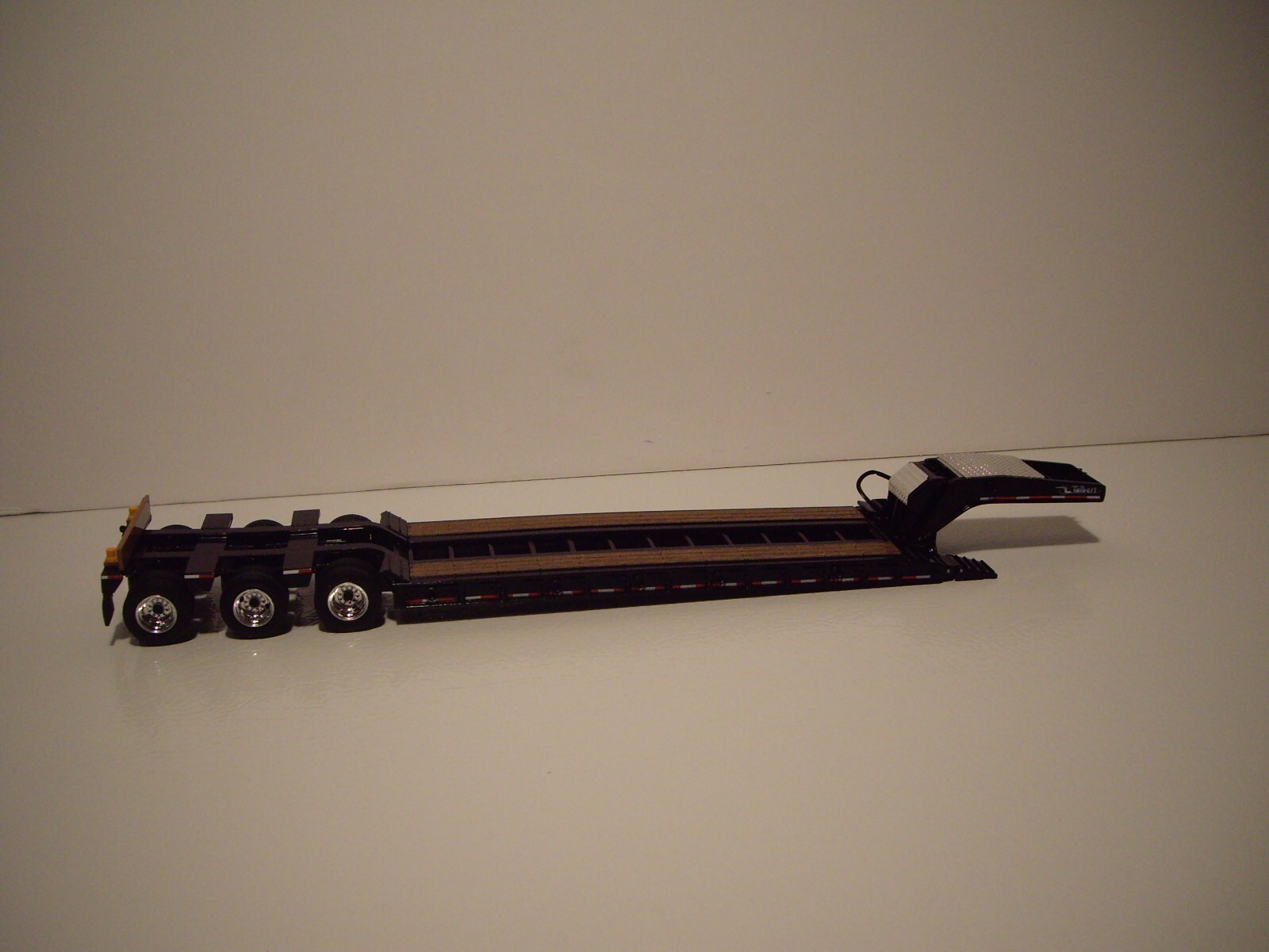 FIRST GEAR 1/50 BLACK TRI-AXLE TALBERT 555A LOWBOY SAME SCALE DIECAST MASTERS
