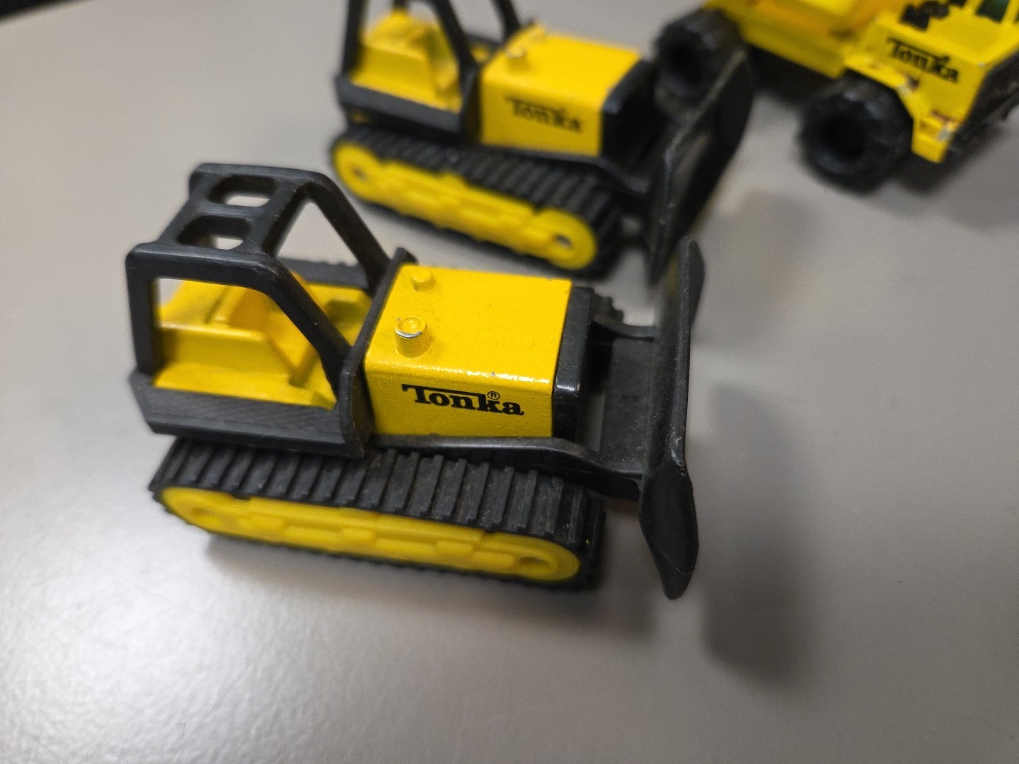 Tonka 1994 Die-Cast/plastic McDonalds Caterpillar Bulldozers Dump Truck Lot of 3