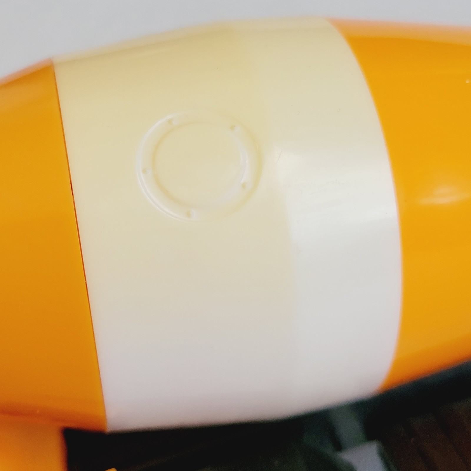 Hongwell Mercedes Benz Cement Mixer (read description – some issues)