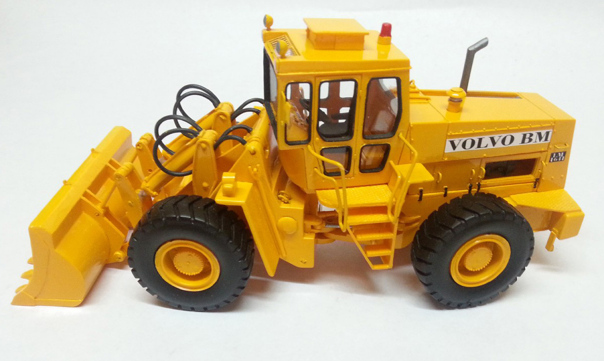 Resin 1/50 Volvo BM 1641 Loader – Ready Made by Fankit Models