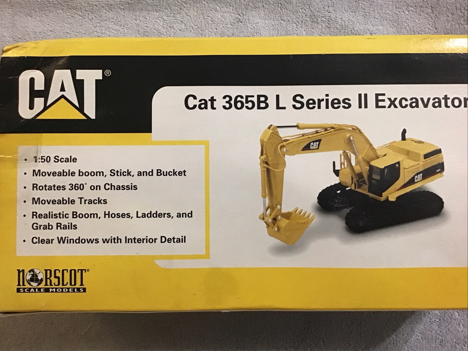Norscot CAT 365B L Series II Excavator 1:50 Scale Diecast