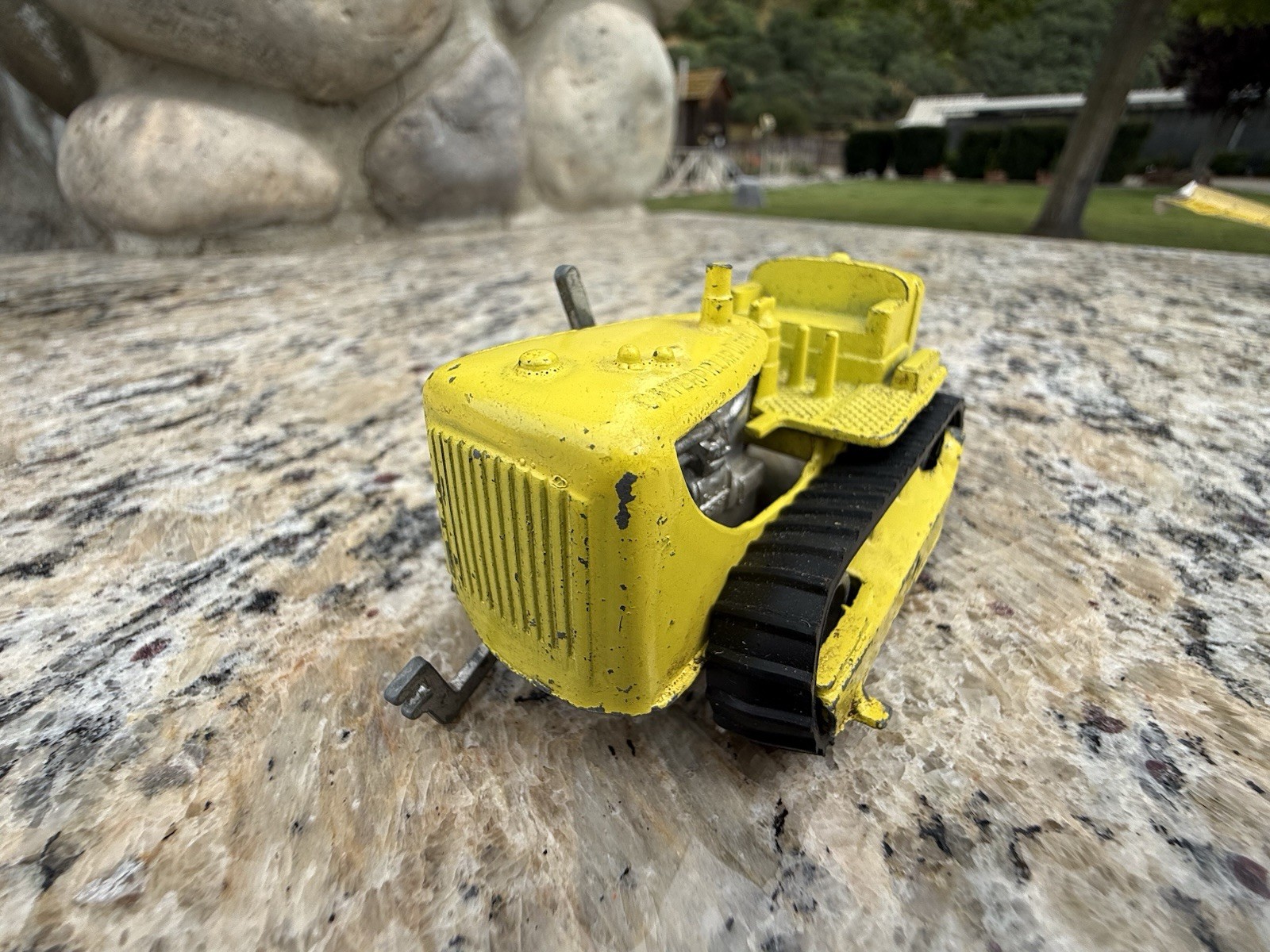 Vintage 1950s TootsieToy Caterpillar Diesel Dozer Bulldozer USA Missing Engine