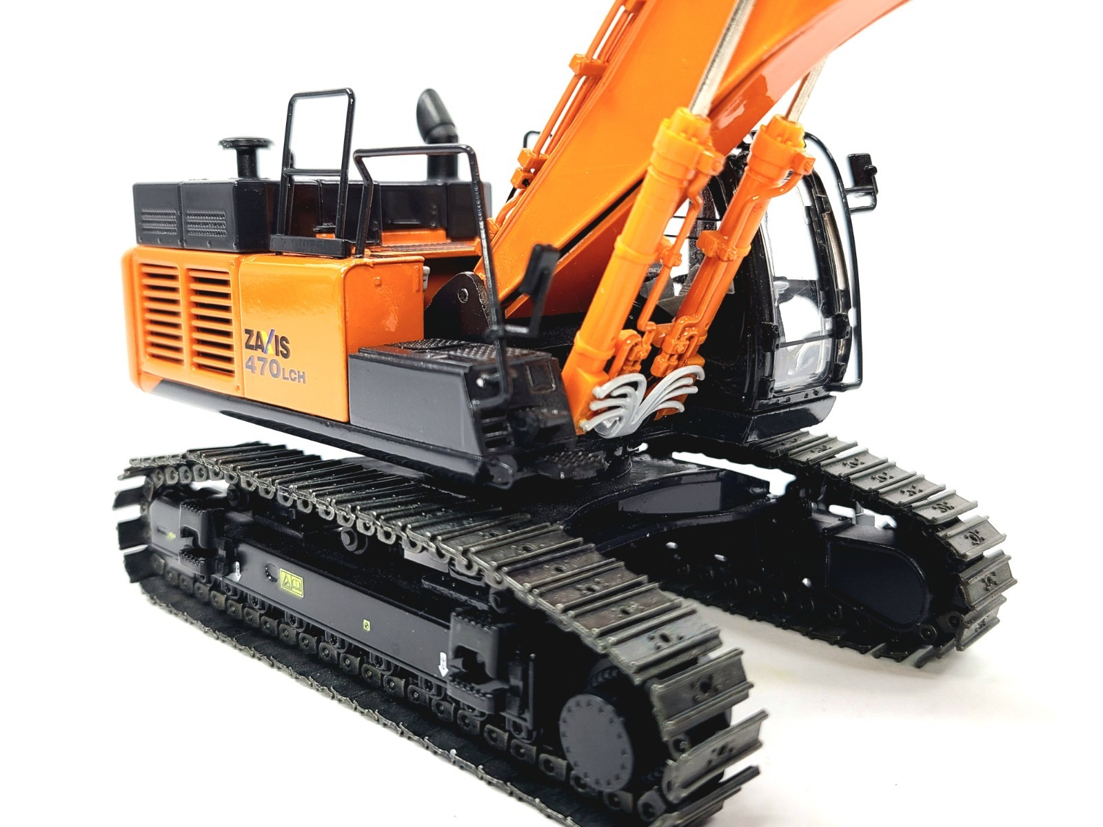 Hitachi Zaxis ZX470LCH-5 Excavator – TMC 1:50 Scale Diecast Model New