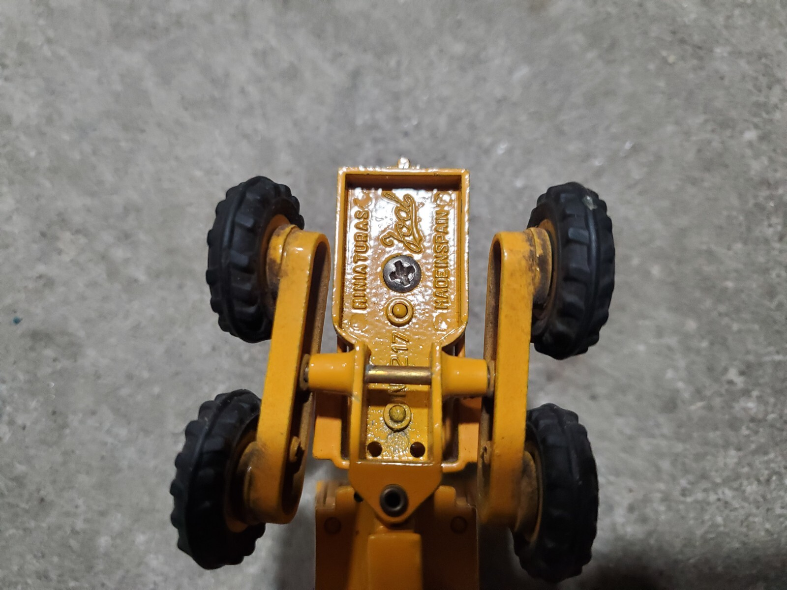 CAT – Joal Caterpillar 12G Grader – 1:50 Die Cast – #217 – *MISSING PIECES*