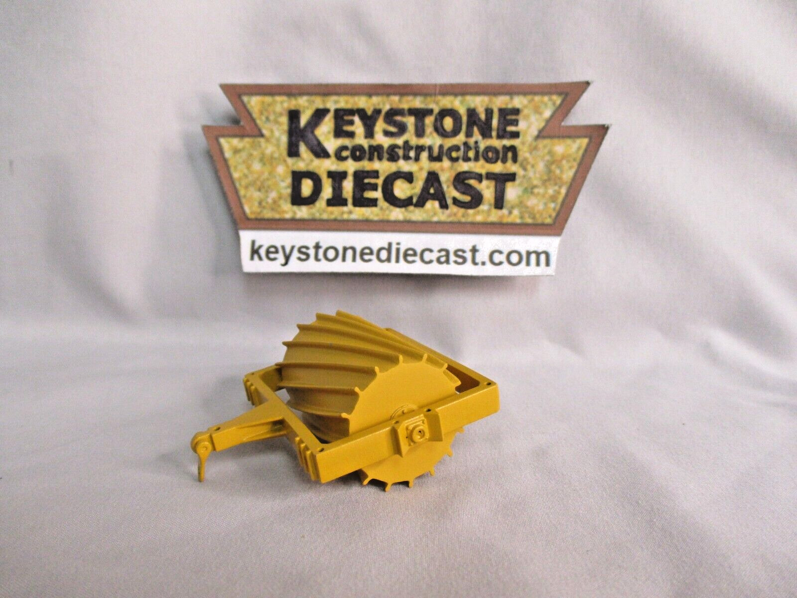 }MBM Model Tow Roller – Angle – 3D Printed 1/48-1/50 scale (059/V6)