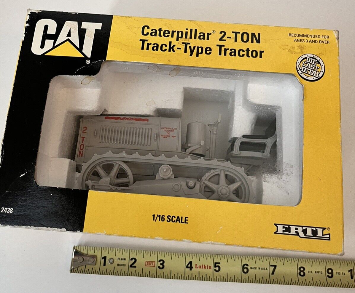 ERTL Caterpillar 2-Ton Track-Type Tractor 1:16 Scale Die Cast 2438: Original Box