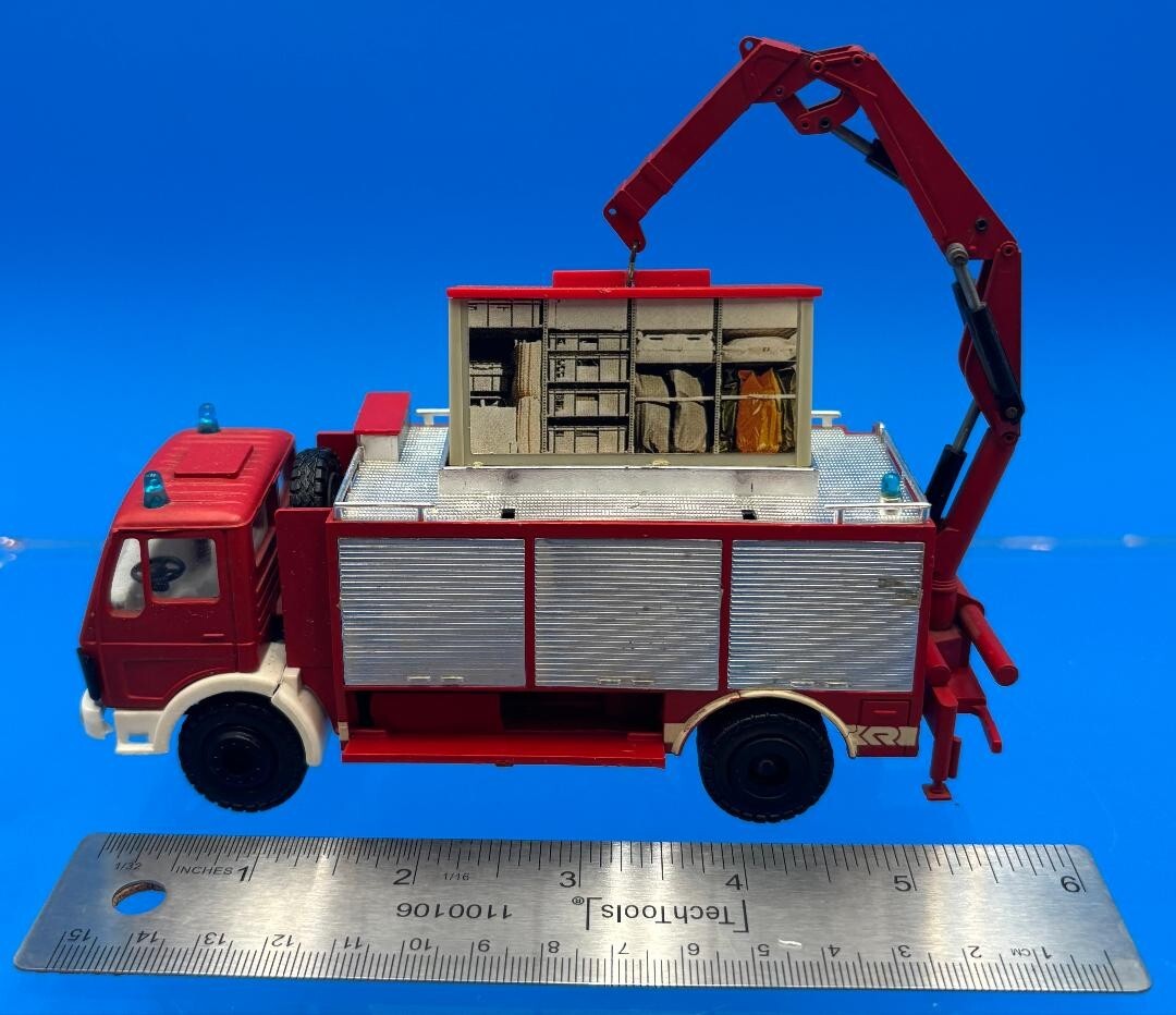 Conrad 3090 Mercedes Rosenbauer Fire Truck Engine Collector Toy 1/50 Germany FD