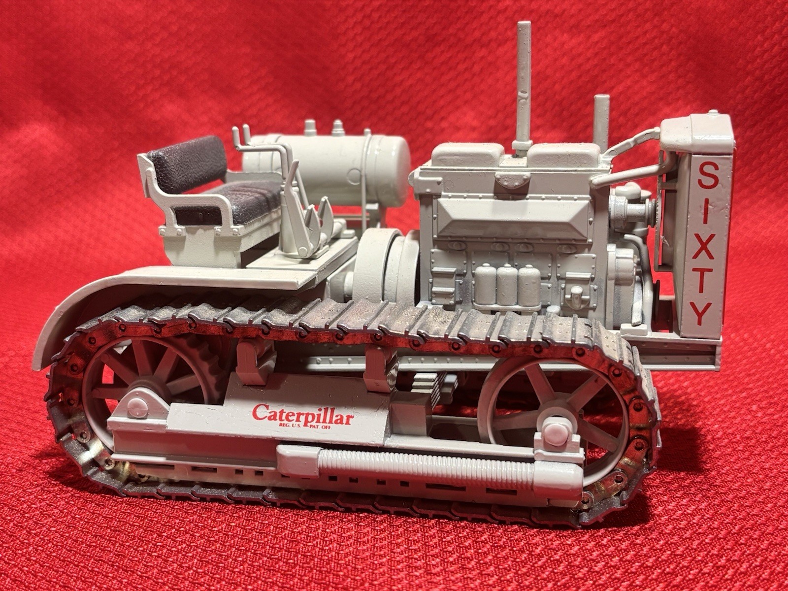Caterpillar Cat 1931 Model Sixty Diesel Crawler – Conrad 1:25 Scale Model #2873