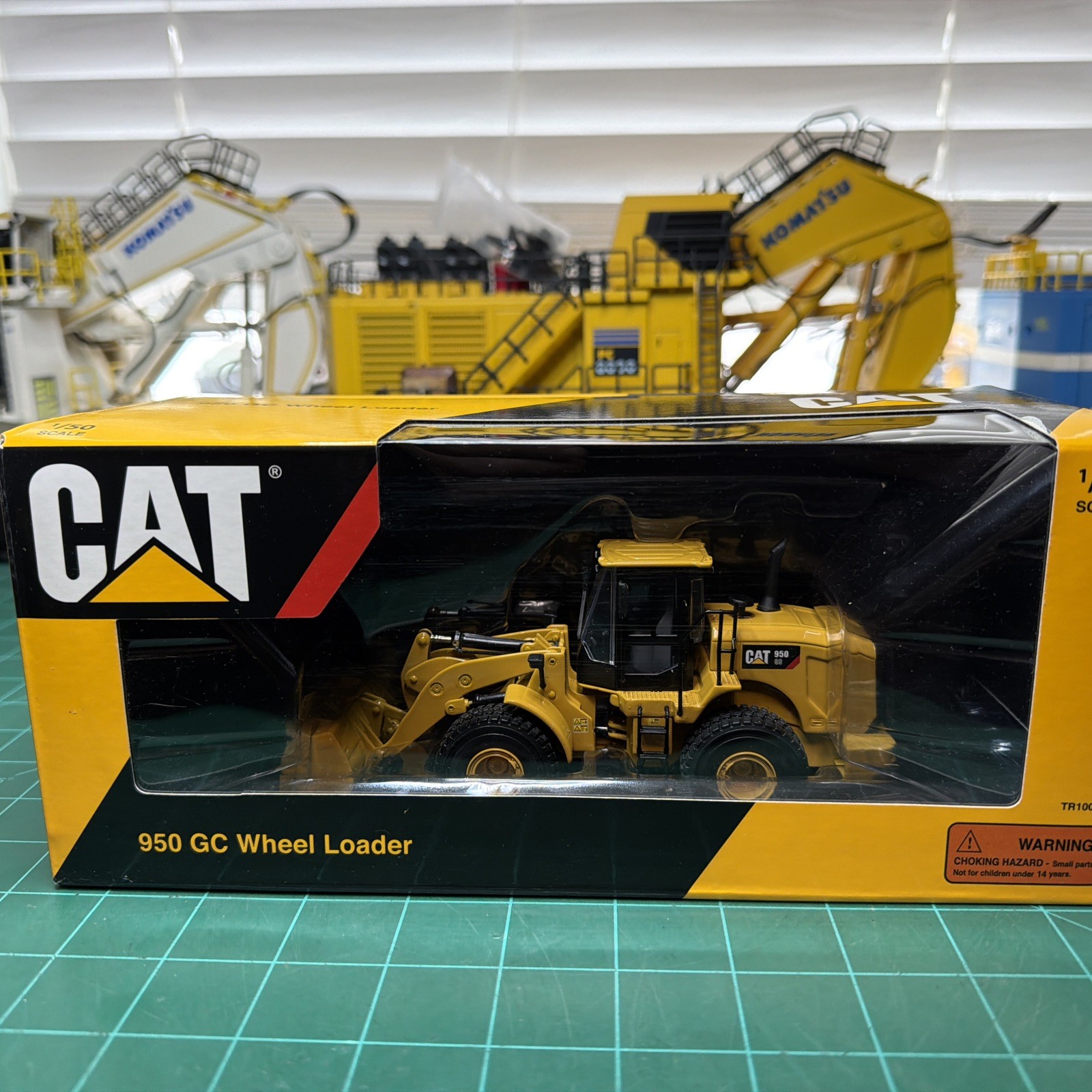 1:50 Caterpillar 950GC Wheel Loader Diecast Model By Tonkin