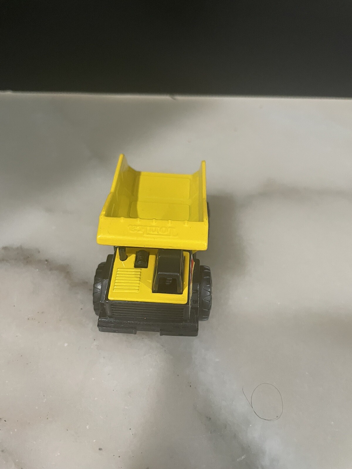 ‘98 Maisto Hasbro Plastic & Diecast Tonka Mighty Mini 768 Dump Truck Construct