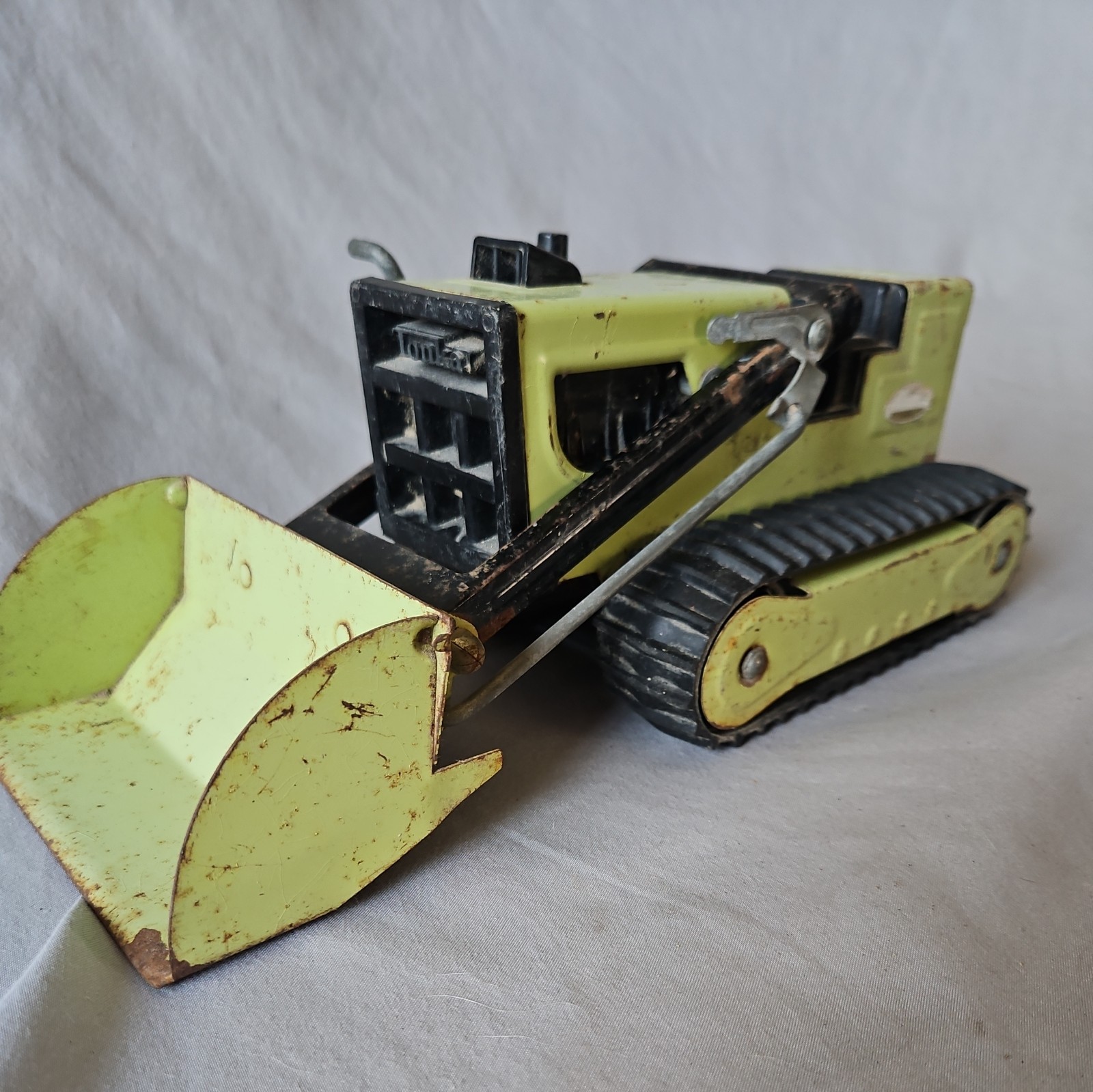 Vintage TONKA T-6 Front end Loader Excavator 1970s Green Steel Bulldozer Digger