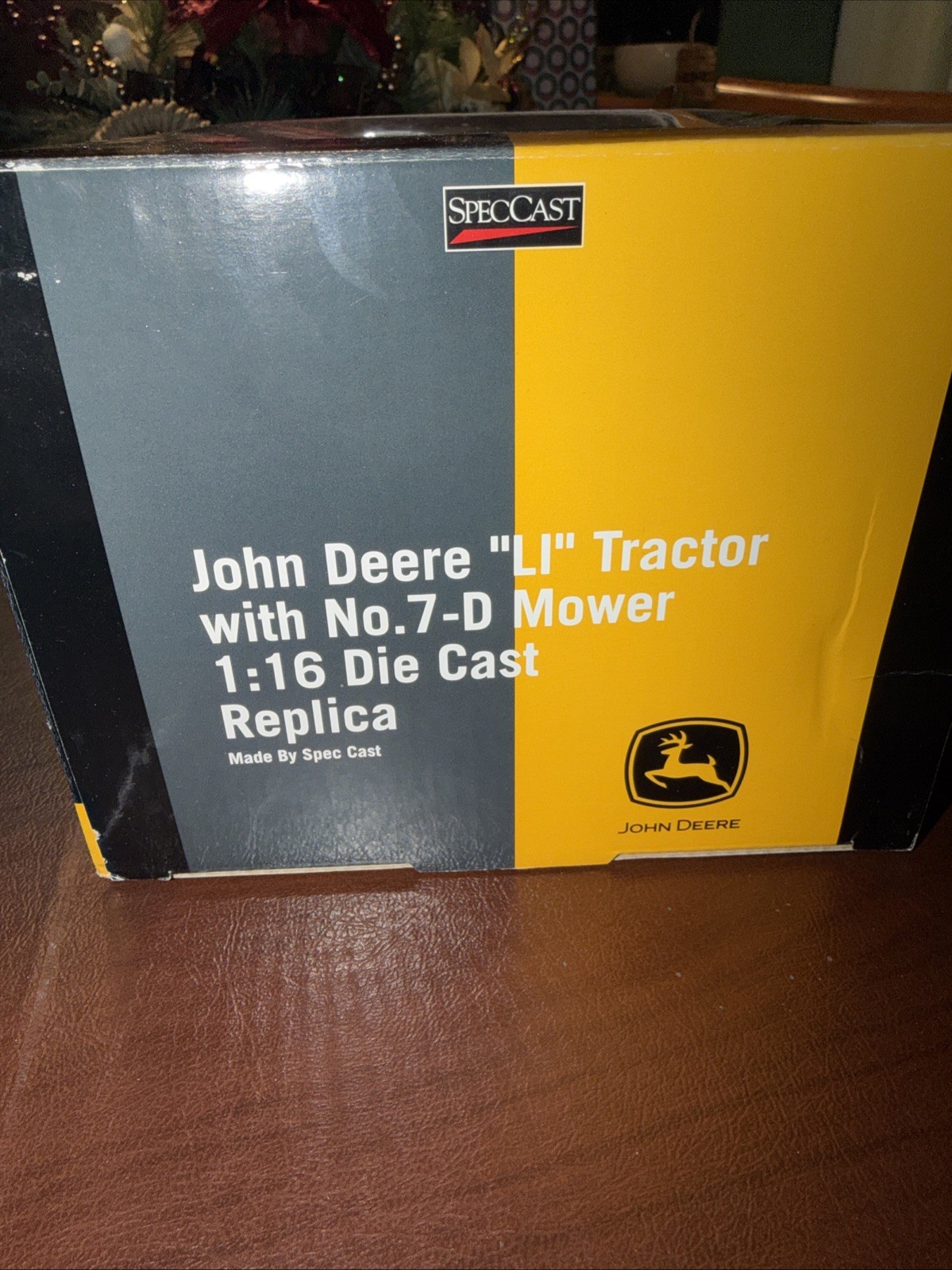 SpecCast JDM212 1:16 Die Cast John Deere “LI” Tractor w/No. 7-D Mower