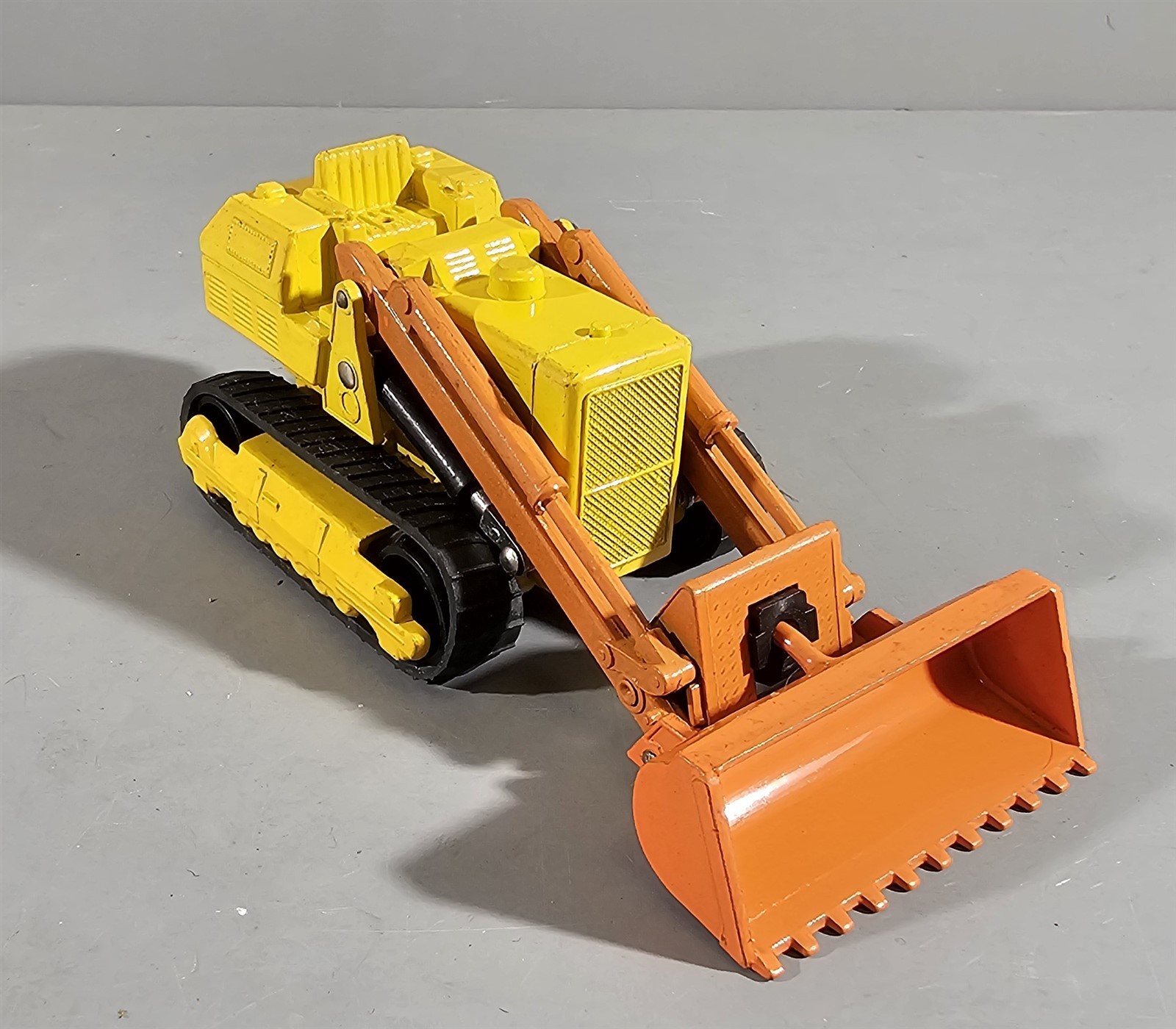 MATCHBOX KING SIZE CATERPILLAR K8 C5 TRAXCAVATOR (#1)