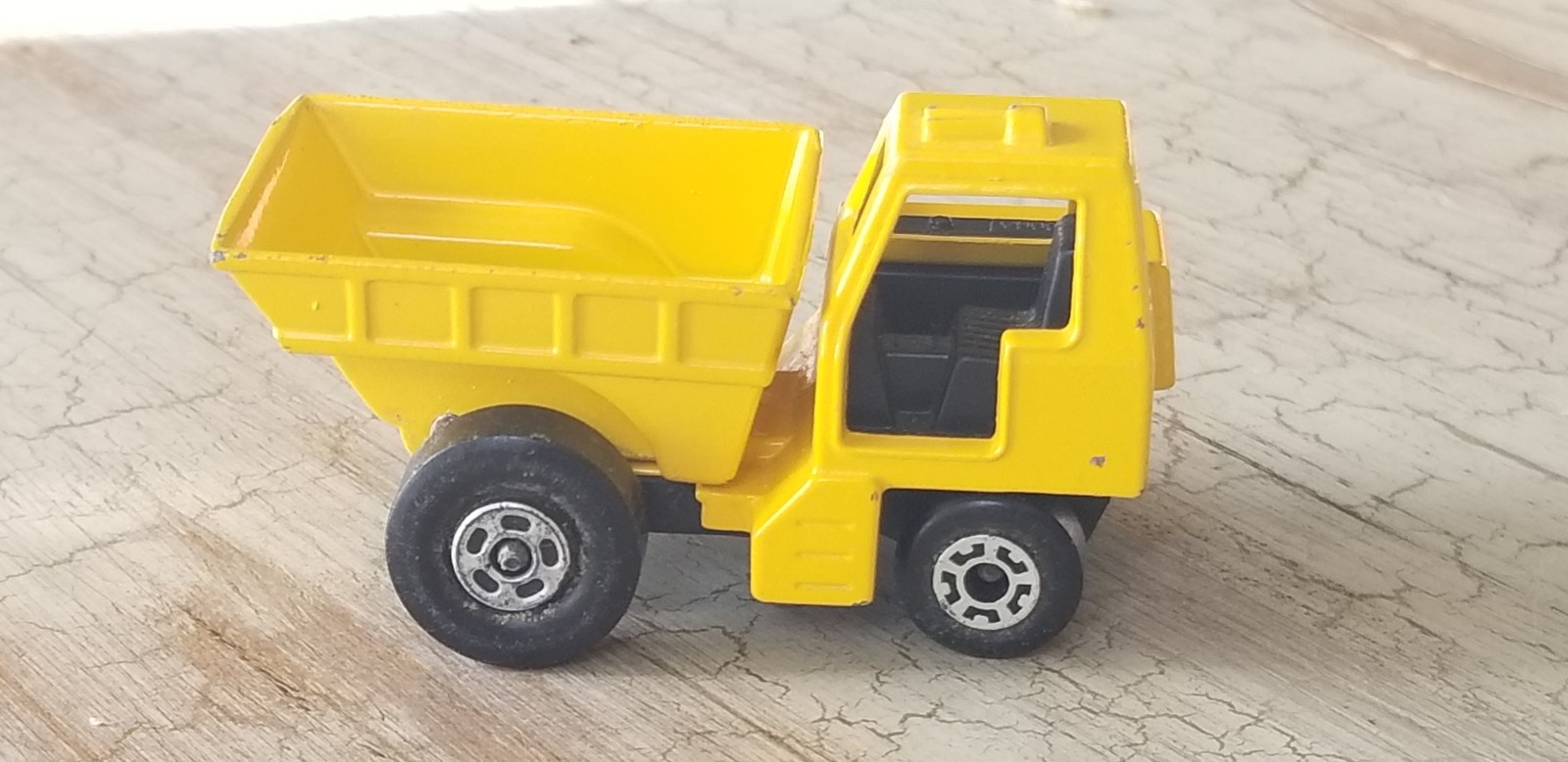 Vintage 1978 Matchbox Superfast Site Dumper No. 28 Dump Truck Shelf A3