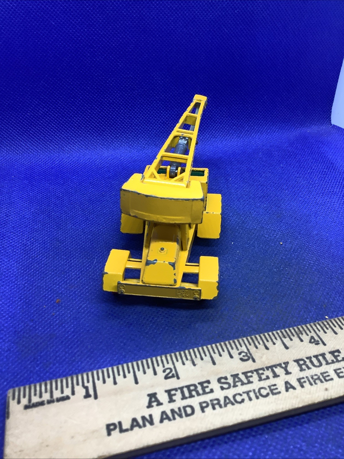 MATCHBOX TAYLOR JUMBO CRANE #14, Needs Tires