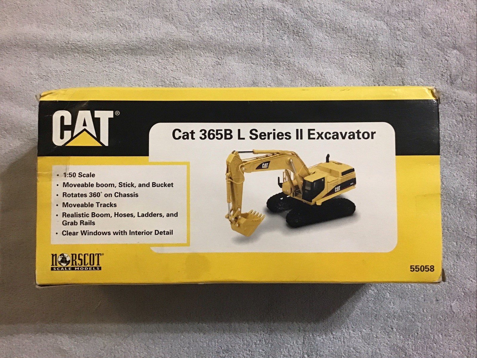 Norscot CAT 365B L Series II Excavator 1:50 Scale Diecast