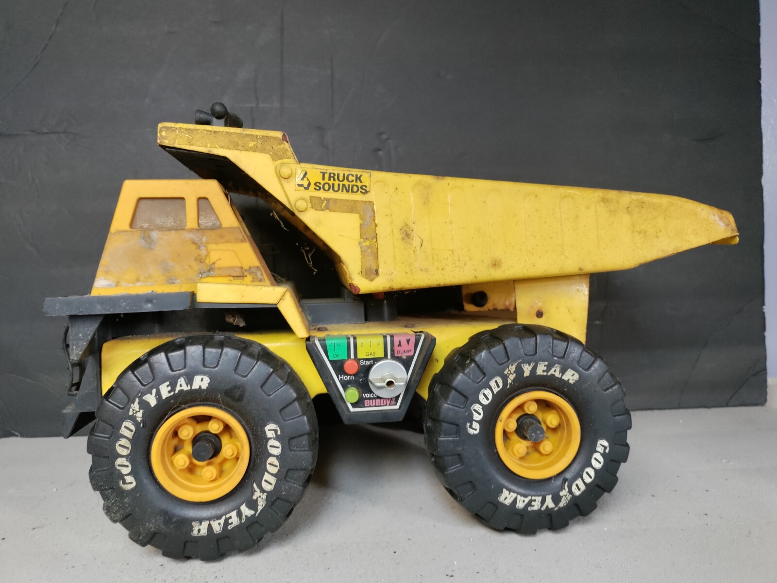 Vintage Buddy L Big Bruiser Construction Dump Truck Pressed Steel.