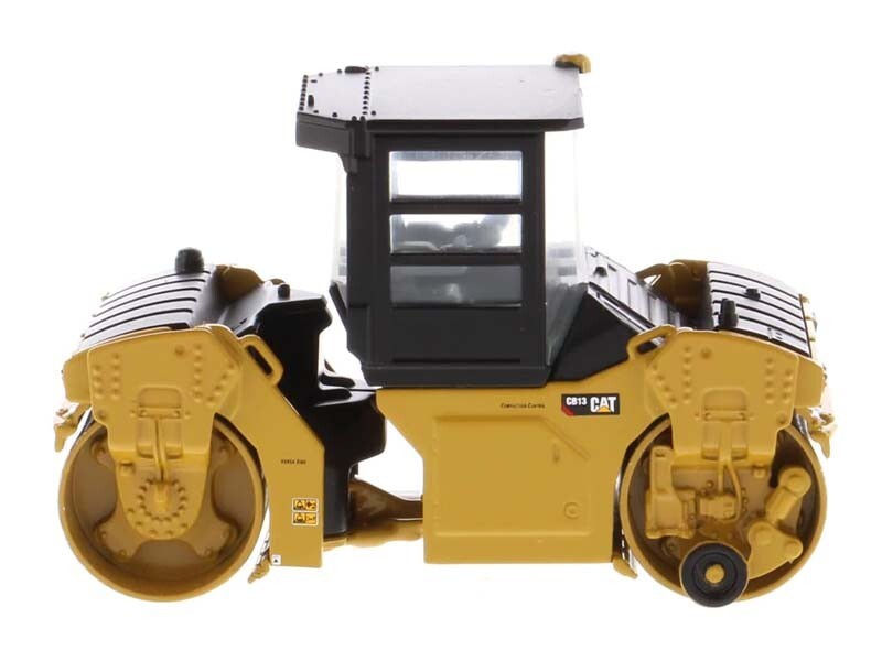 CAT CB-13 Tandem Vibratory Roller w/ CAB 1:64 Scale Model Diecast Masters 85631