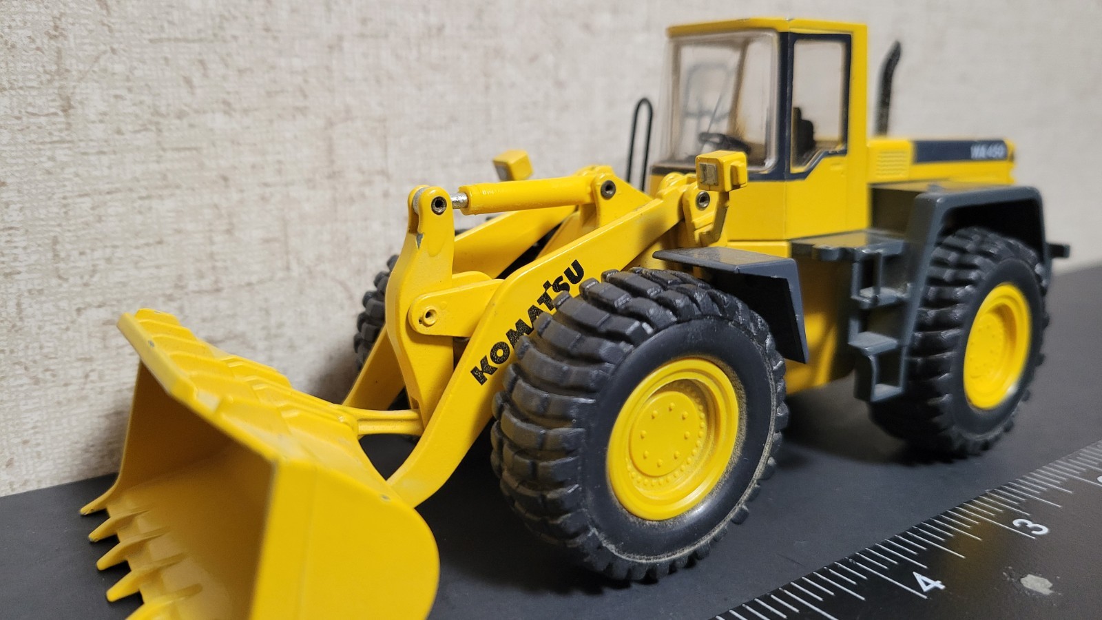 Conrad Model #2424 1:50 Komatsu WA 450 Wheel Loader Construction Equipment VHTF