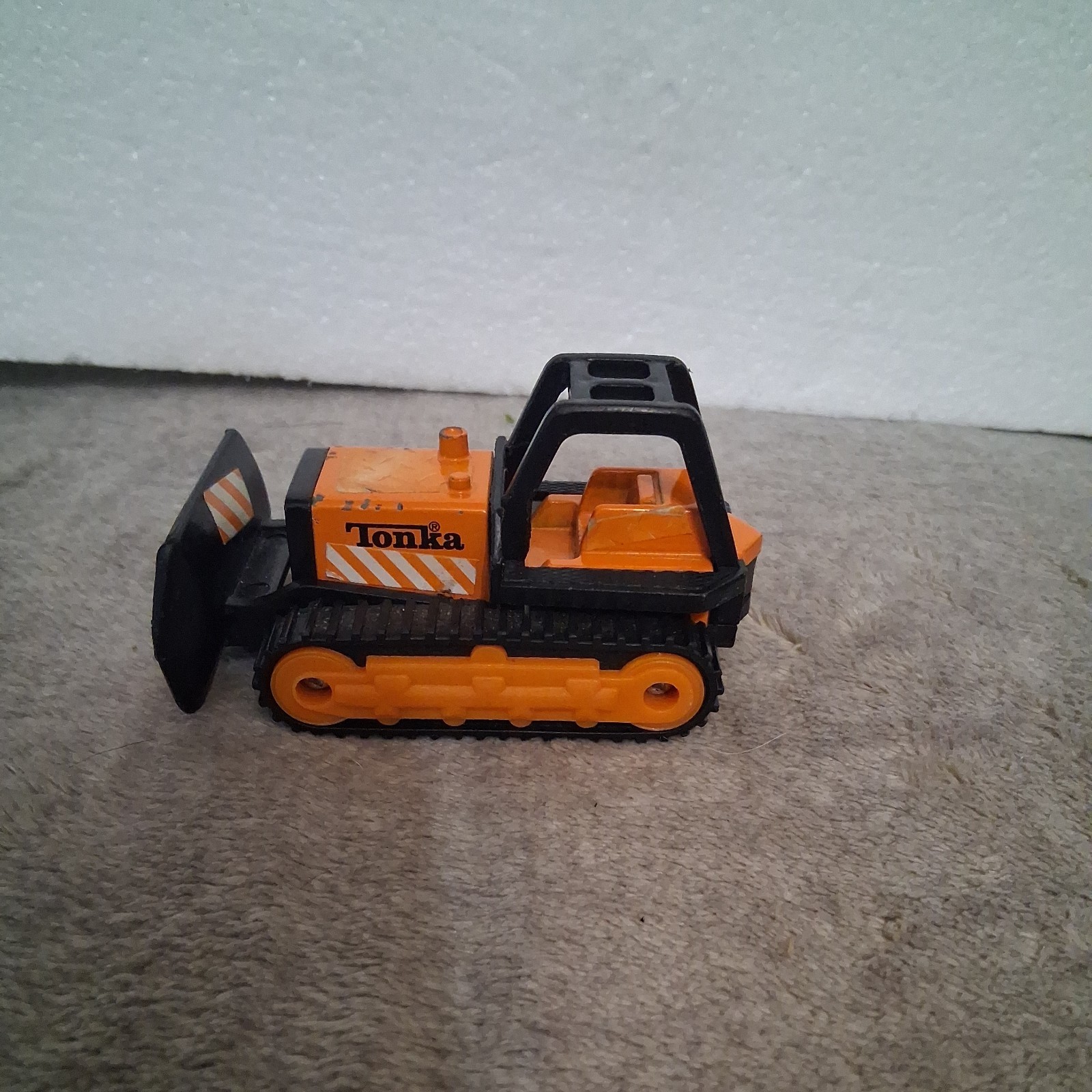 Tonka 2003 Black And Orange Toy Bulldozer 3 Inch