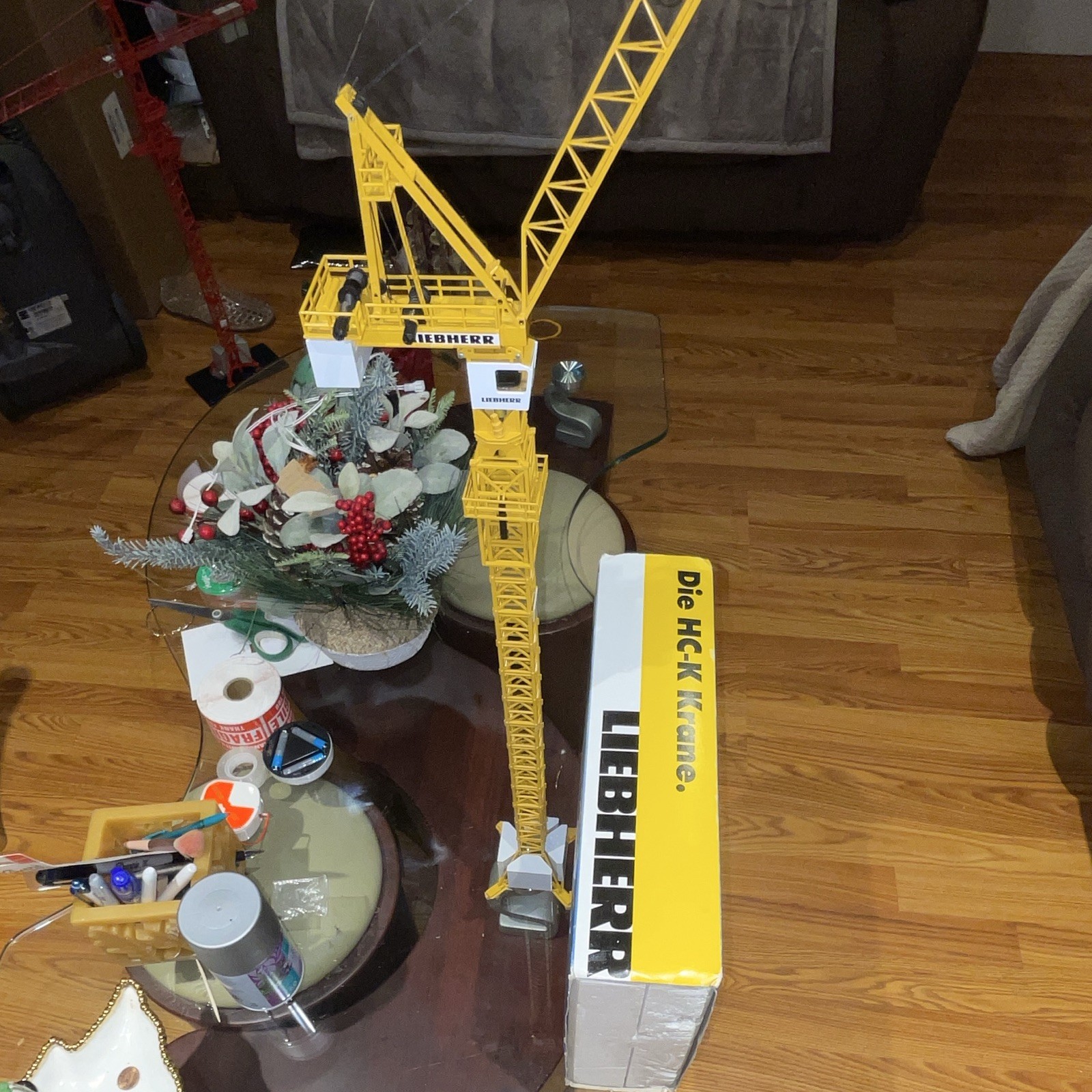 Liebherr HC-K Krane Tower Crane Diecast Model 1:50 Yellow Red White Black