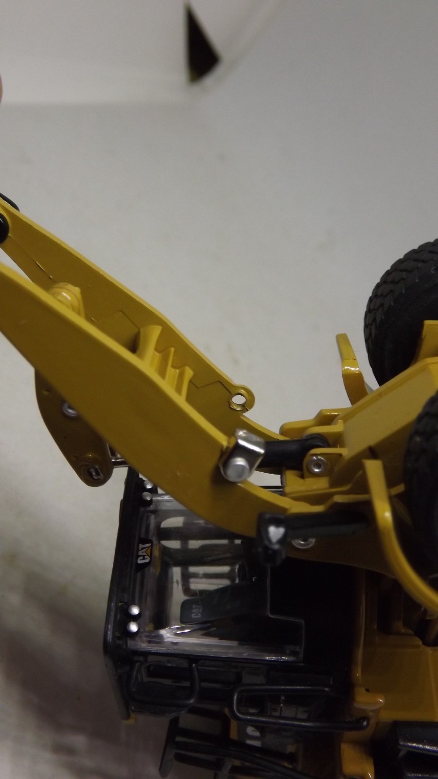 CAT 950M Wheel Loader 1:64 Diecast (Diecast Masters) 85608