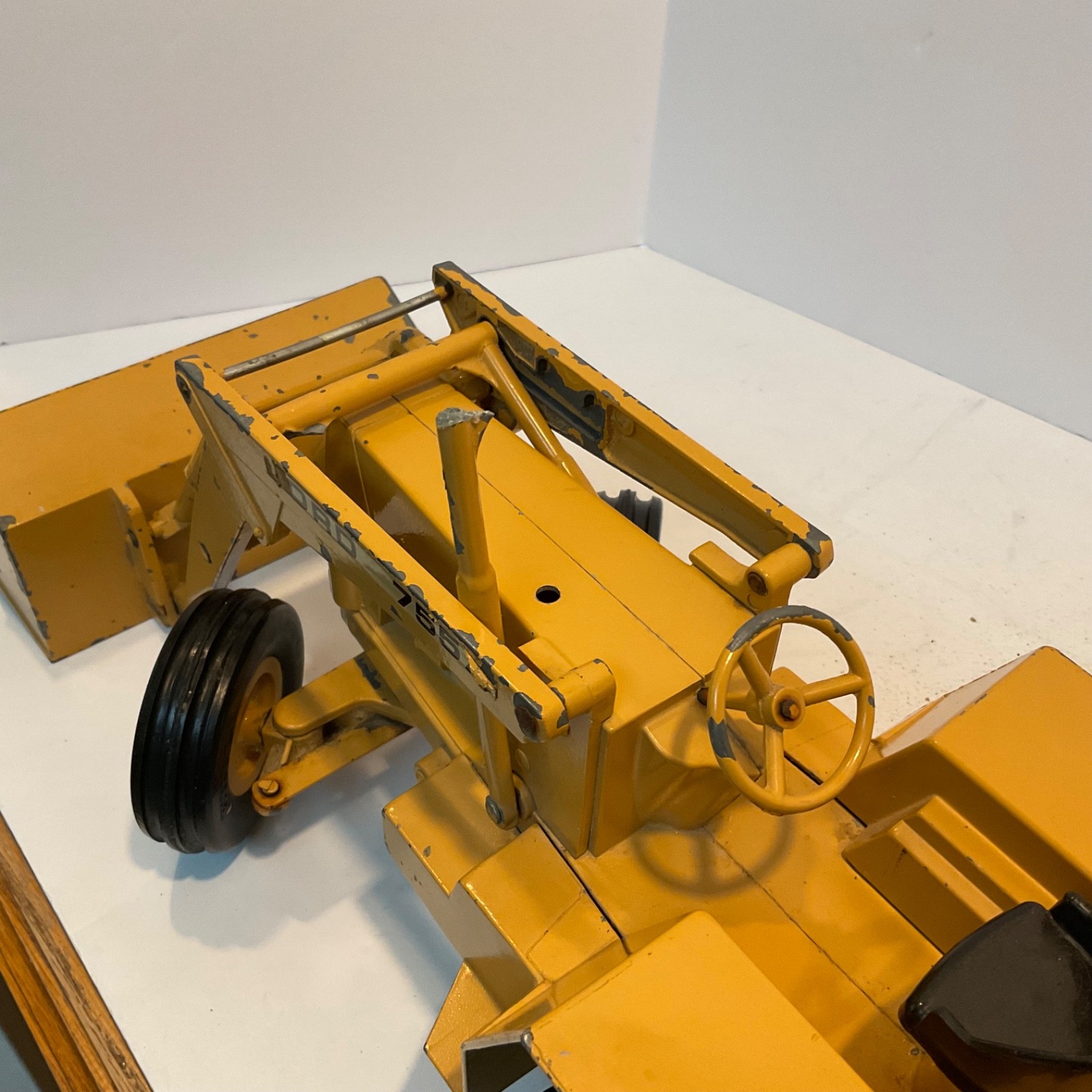 Vintage Ertl Ford 755A Backhoe Loader 1/12 for parts or restoration.