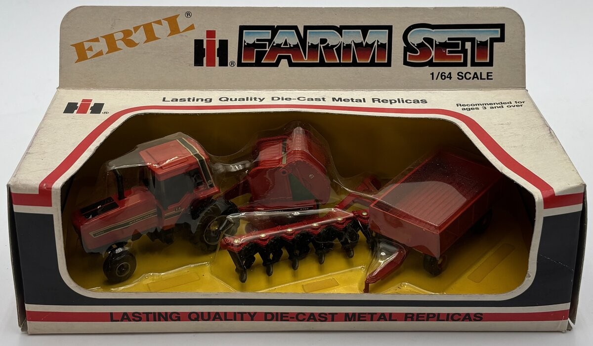 Ertl 1859 1:64 Die-Cast Farm Set