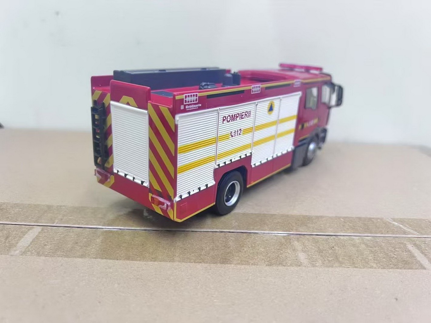 1/43 Scale MAN POMPIER II Fire Truck Diecast Model Toy Gift Collection