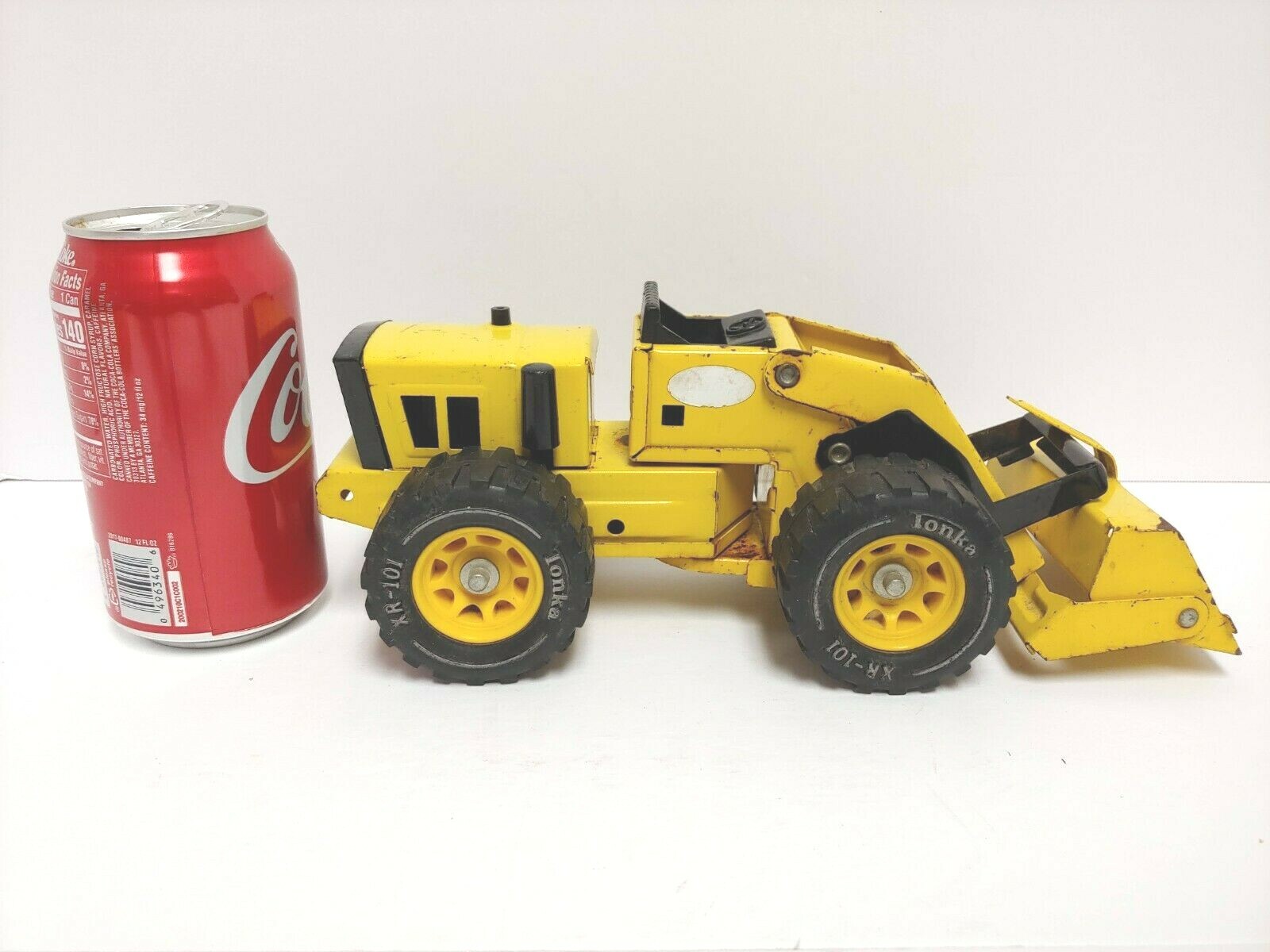 Vintage TONKA Front End Loader #52900 – Pressed Steel – XR-101 Tires – Yellow