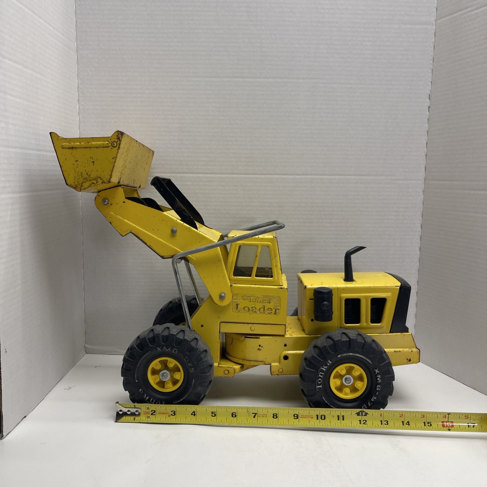 Mighty Tonka 1973-1975 Front Loader Solid! Works! All Original (1946)