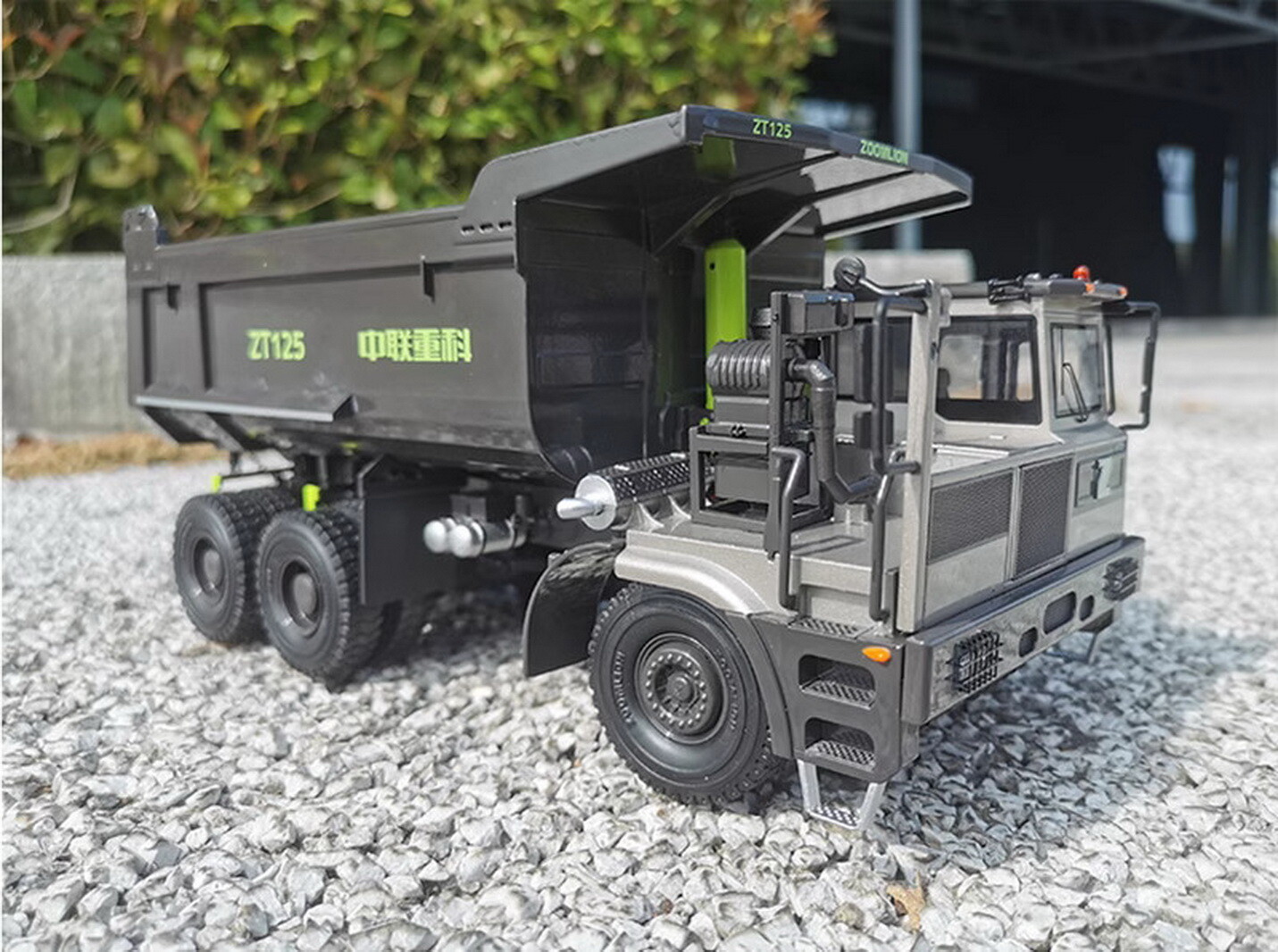 1/35 Scale ZOOMLION ZT125 Mining Dump Truck Diecast Model Toy Gift NIB