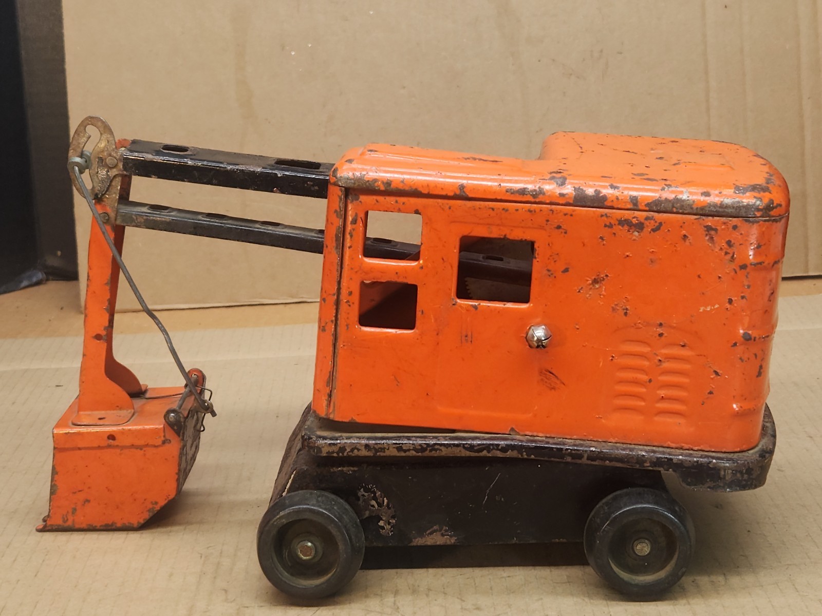 Marx Lumar Contractors Automatic Scoop Power Shovel Excavator Steel Orange
