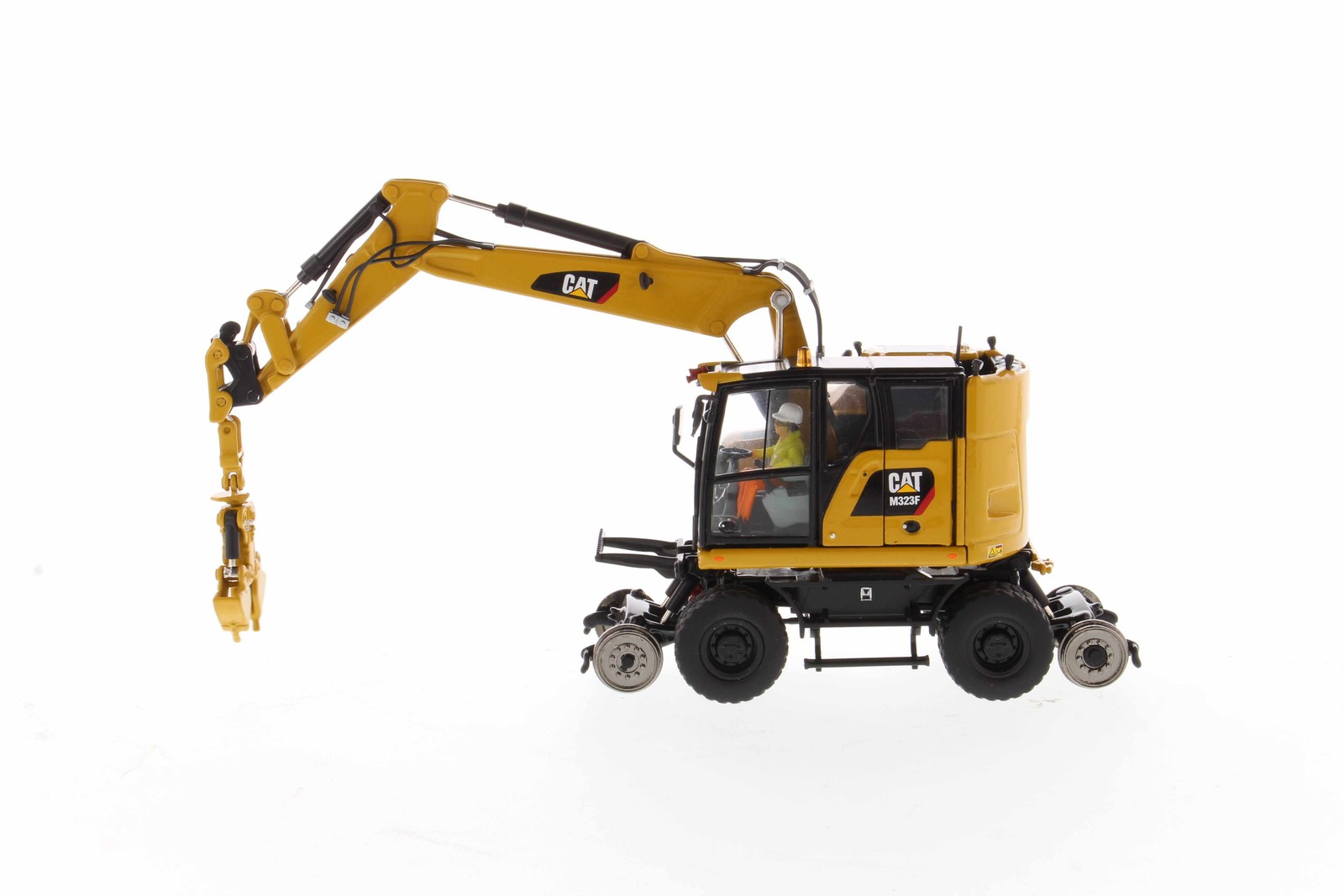 DM 1:50 CAT M323F Caterpillar Multi Railway Wheel Excavator Alloy Model 85662