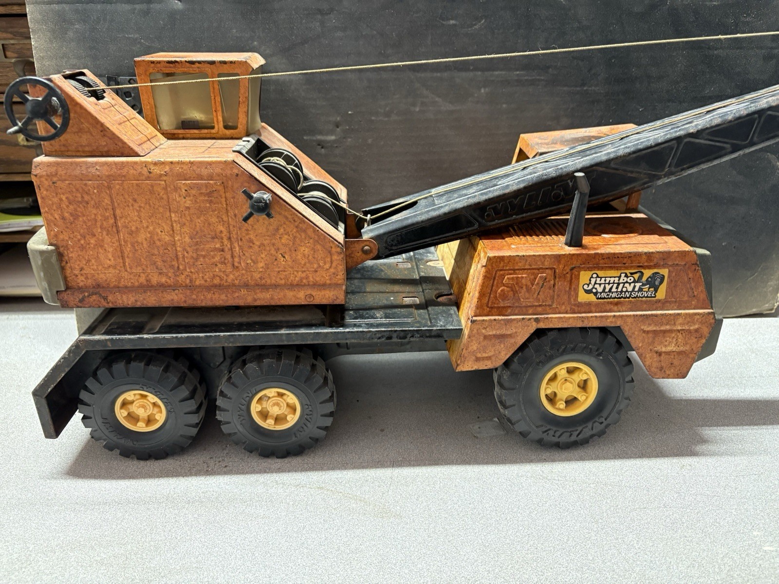 Vintage Jumbo Nylint Michigan Shovel Truck USED ALL ORIGINAL TO PAINT/RESTORE US
