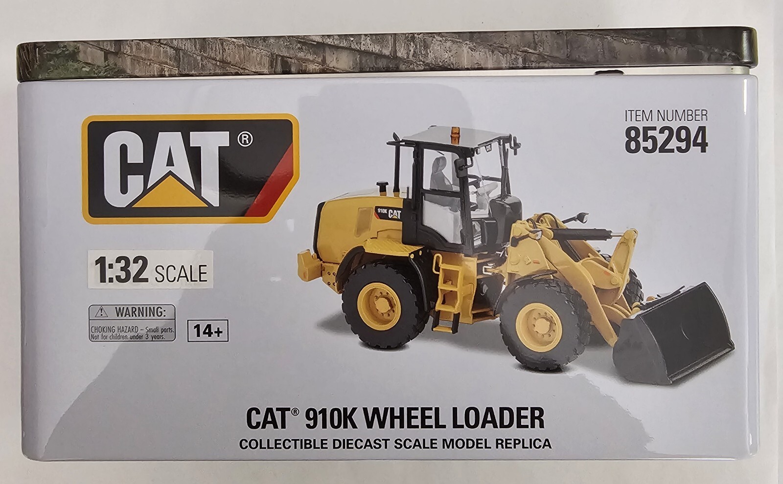 Die Cast Masters Caterpillar 1:32 scale 910K Wheel loader High Line Series 85294